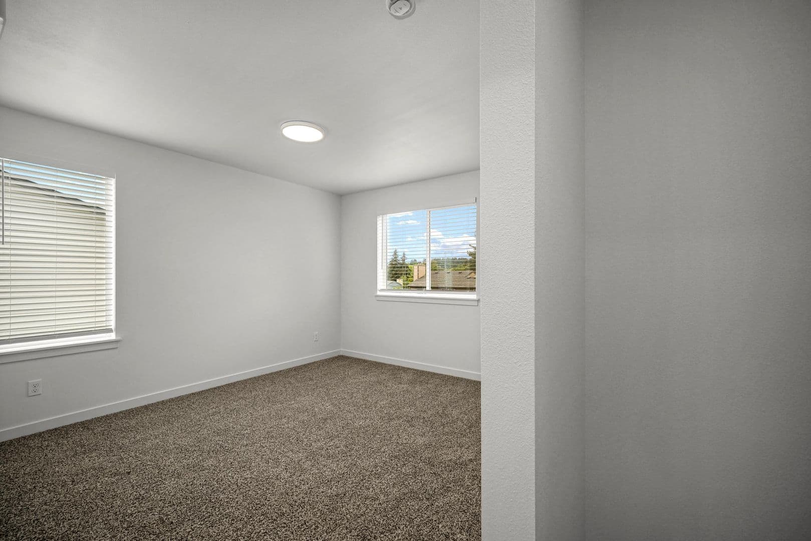 Salem Townhome: 1274 Baxter Rd S.