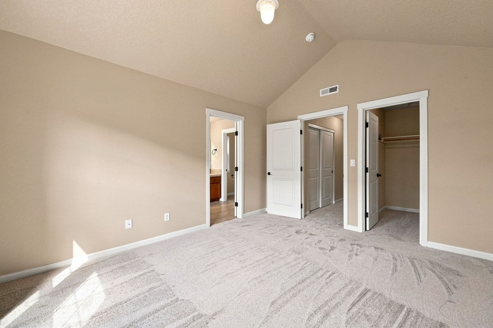 Oregon City House: 14174 Murren Way