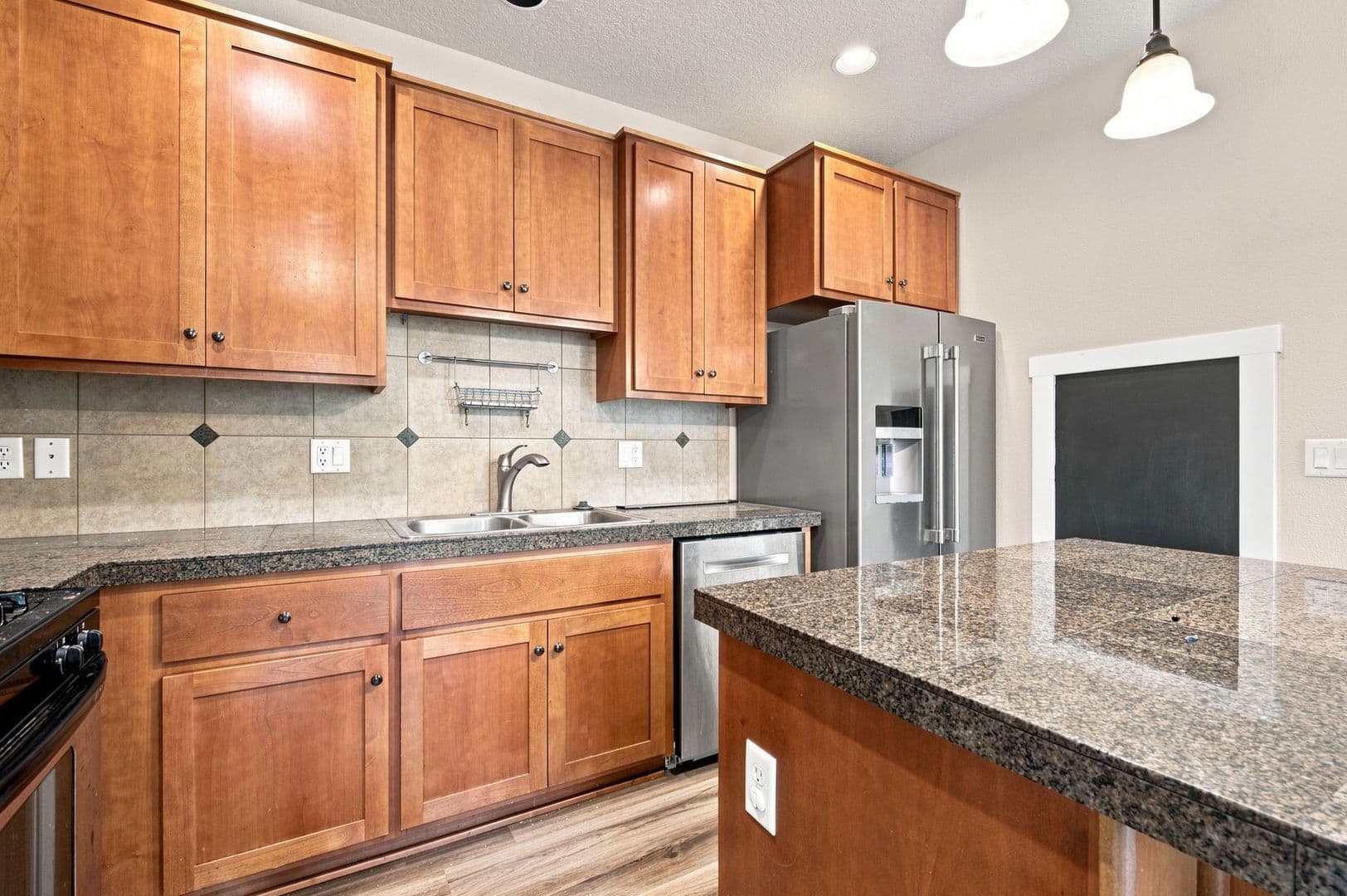 Oregon City House: 14174 Murren Way