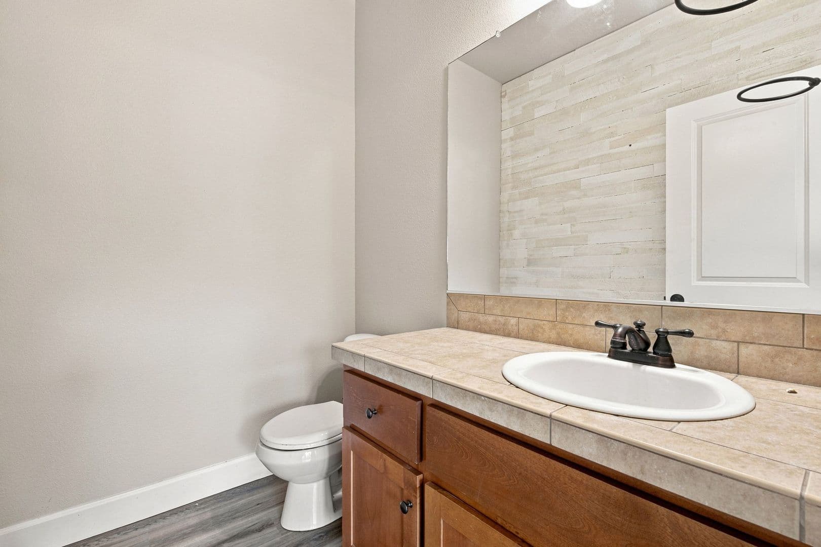 Oregon City House: 14174 Murren Way