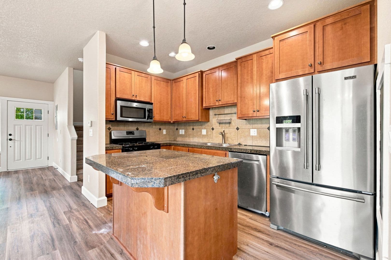 Oregon City House: 14174 Murren Way