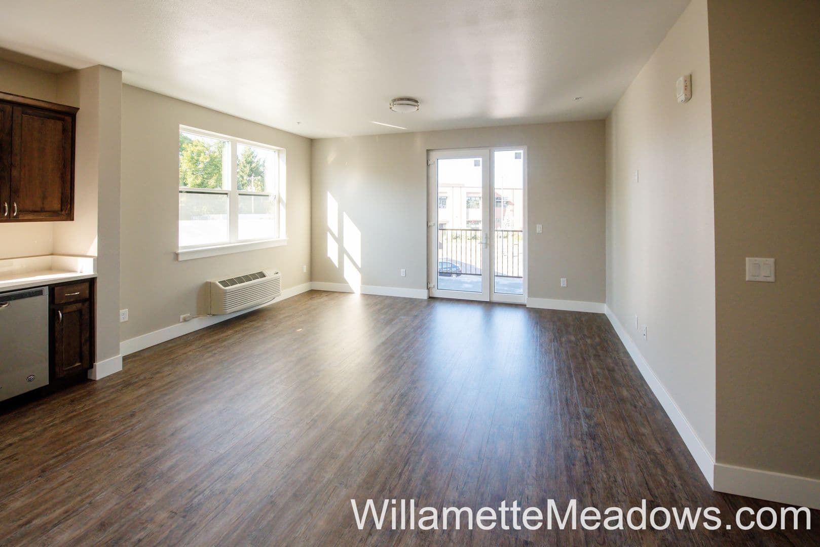 Salem Apartment: 2385 Fairgrounds Rd NE