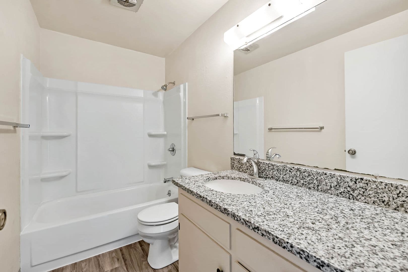 Salem Apartment: 151 - 199 25th Street NE