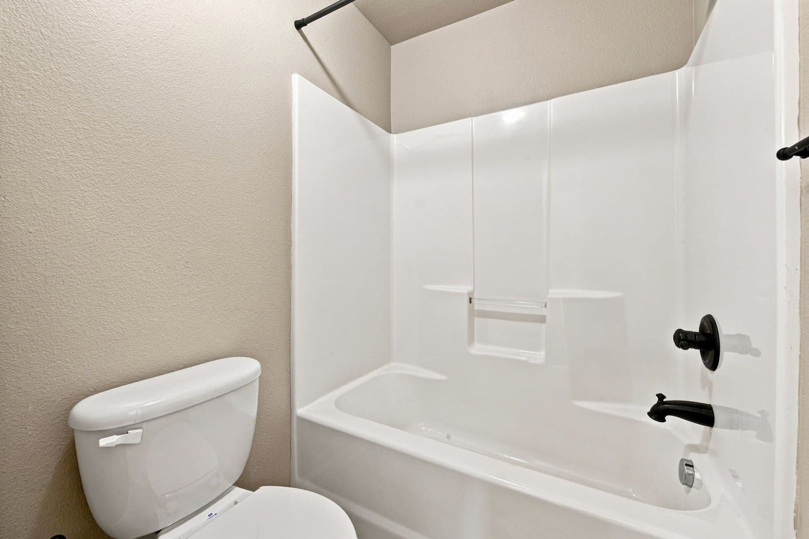 Oregon City House: 14174 Murren Way