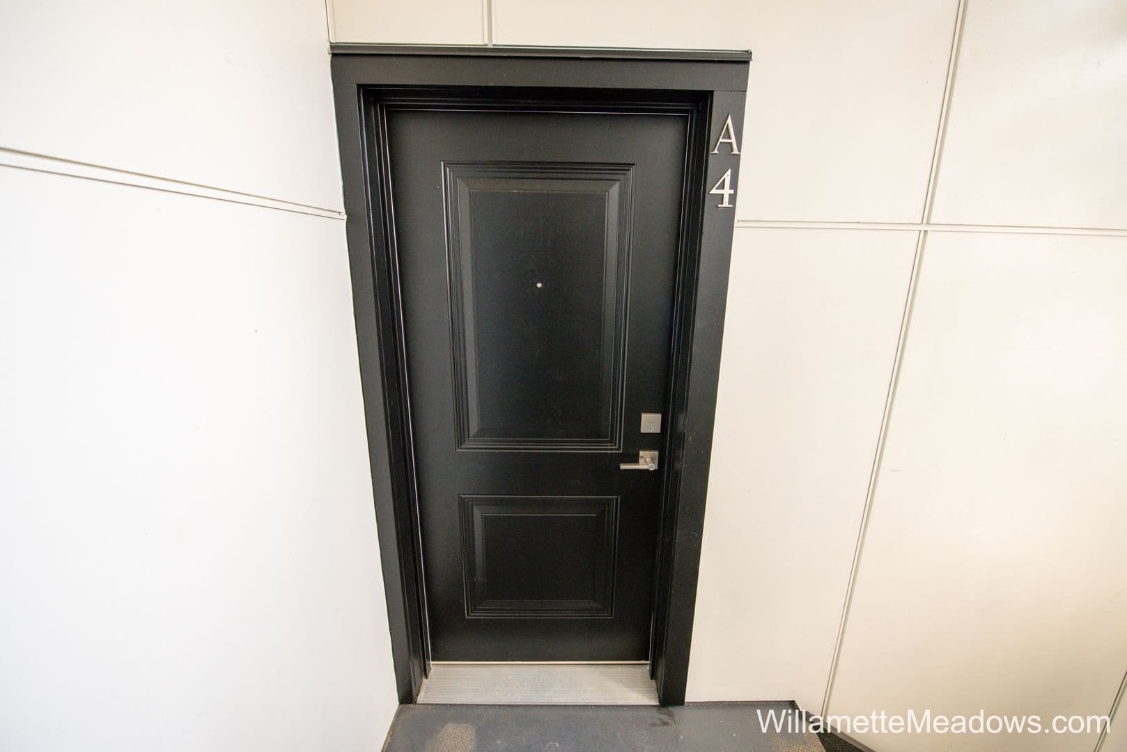 Salem Apartment: 2385 Fairgrounds Rd NE