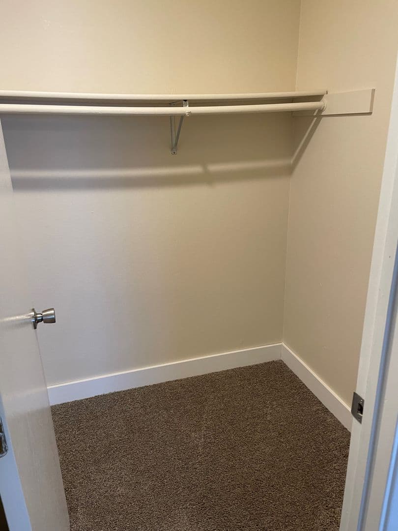 Salem Townhome: 1731 Salishan St SE