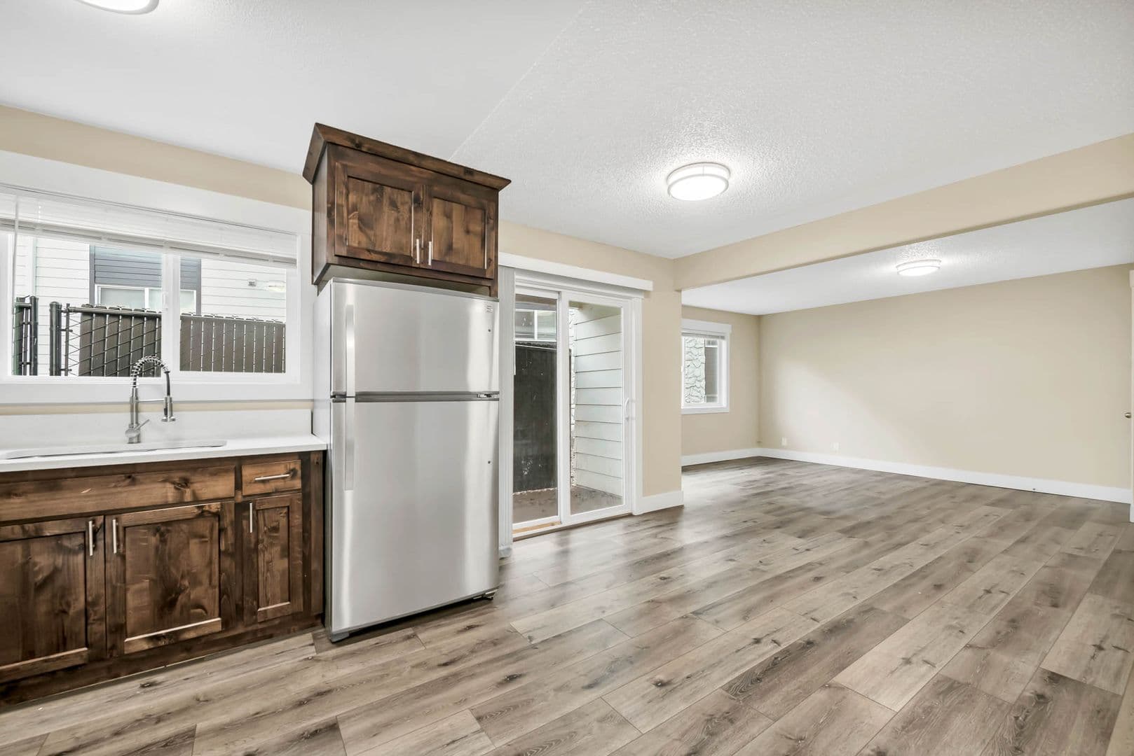 Albany Apartment: 3222 North Shore Dr SE
