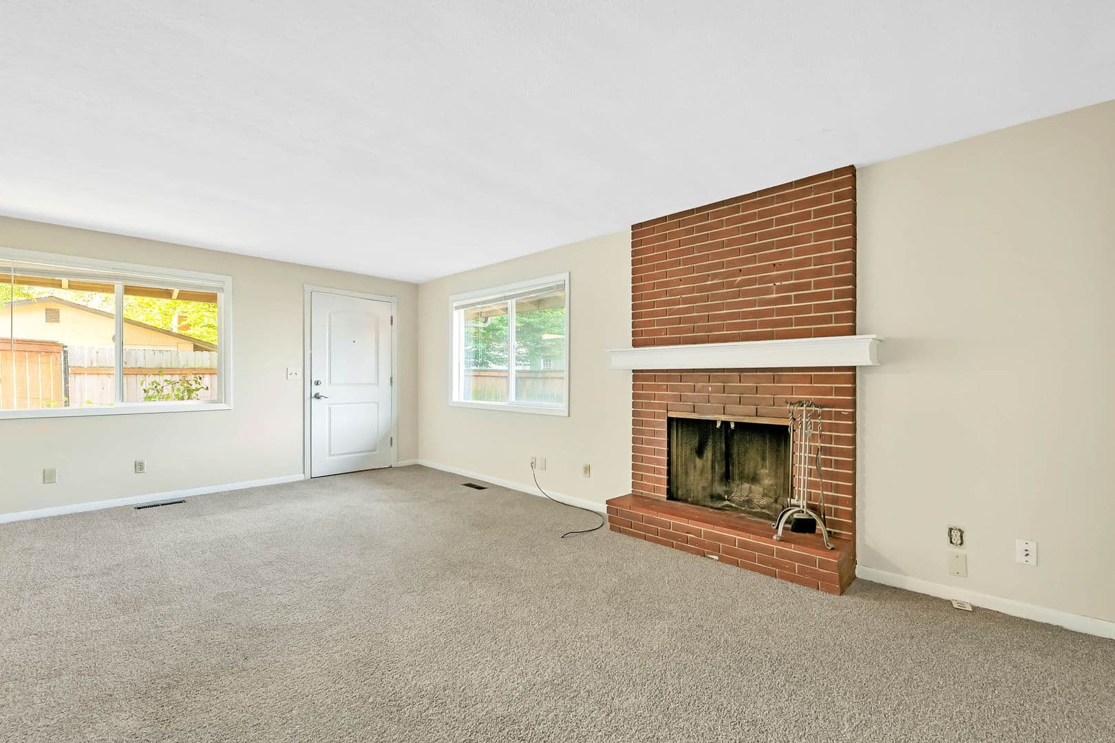 Salem Apartment: 1809 - 1817 Ferry St SE