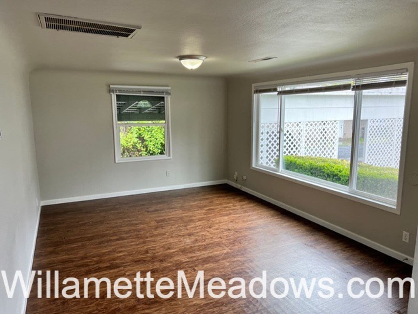 Salem Townhome: 683 Catterlin St NE
