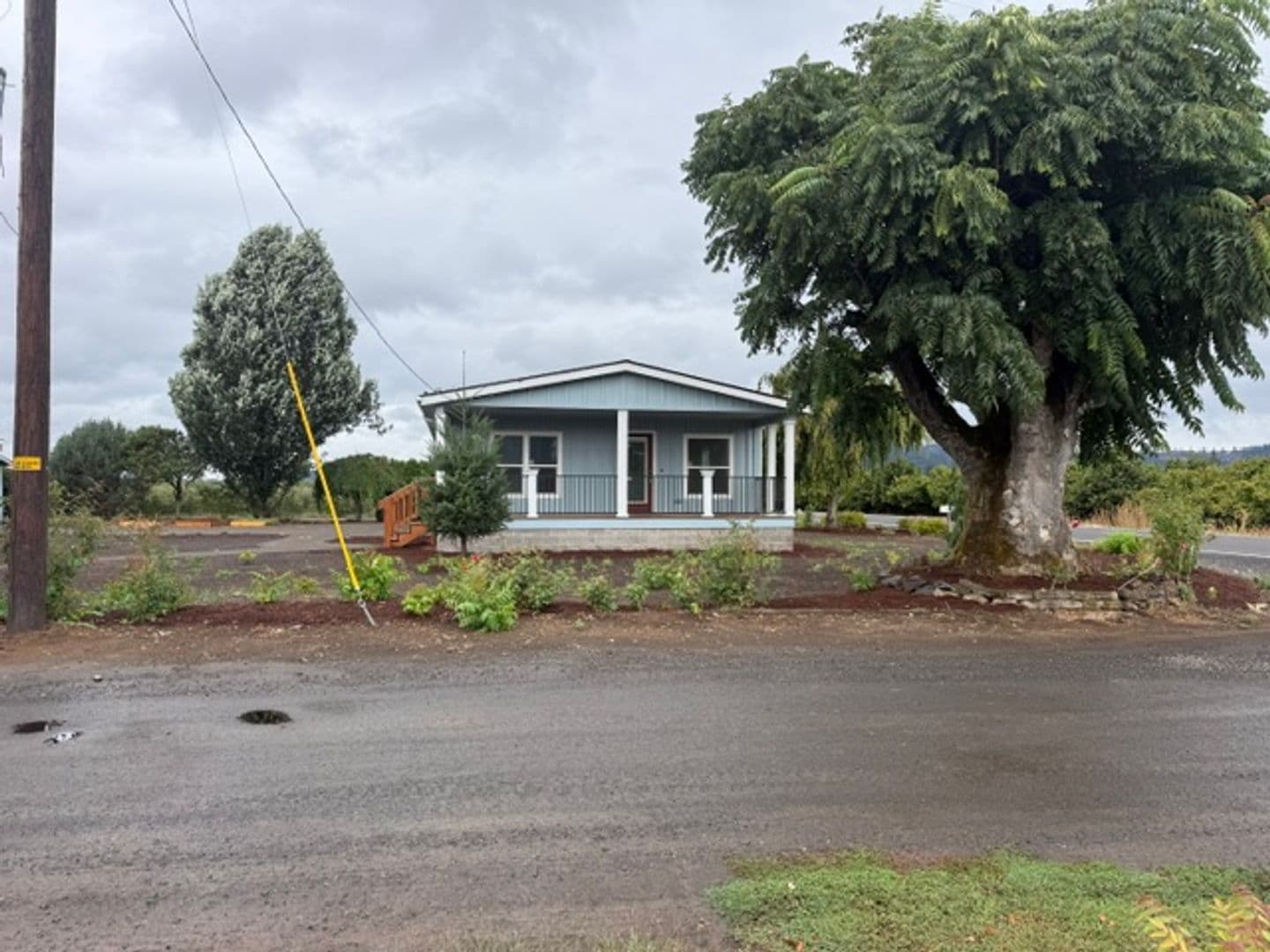 Independence House: 9375 Wells Landing Rd