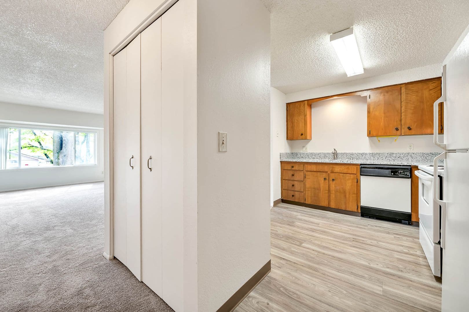 Salem Apartment: 151 - 199 25th Street NE