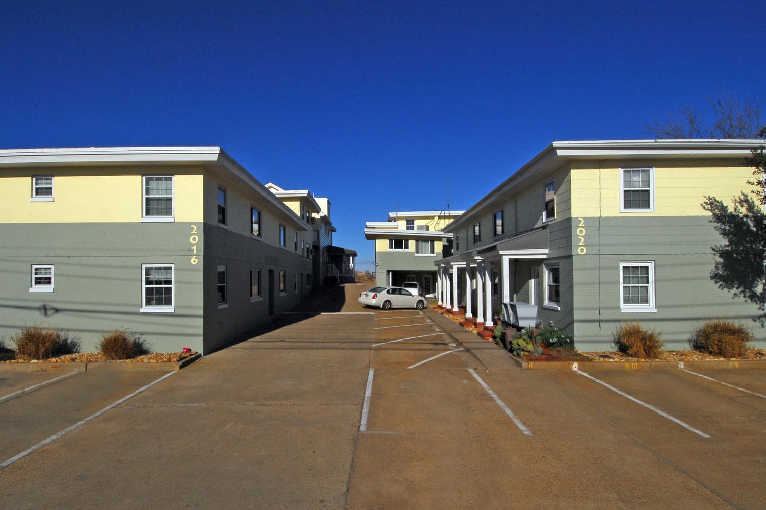 Norfolk Apartment: 2016 E. Ocean View Avenue