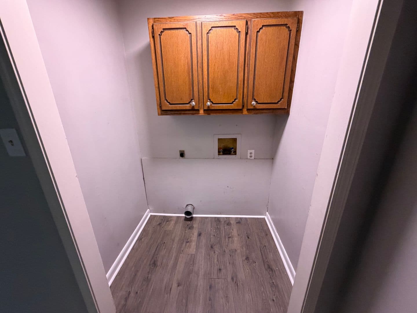 Jackson Apartment: Chester Levee Rd