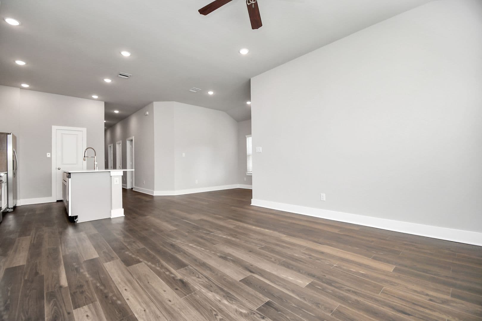 Rosharon Apartment: 10211 Alpine Lake Lane
