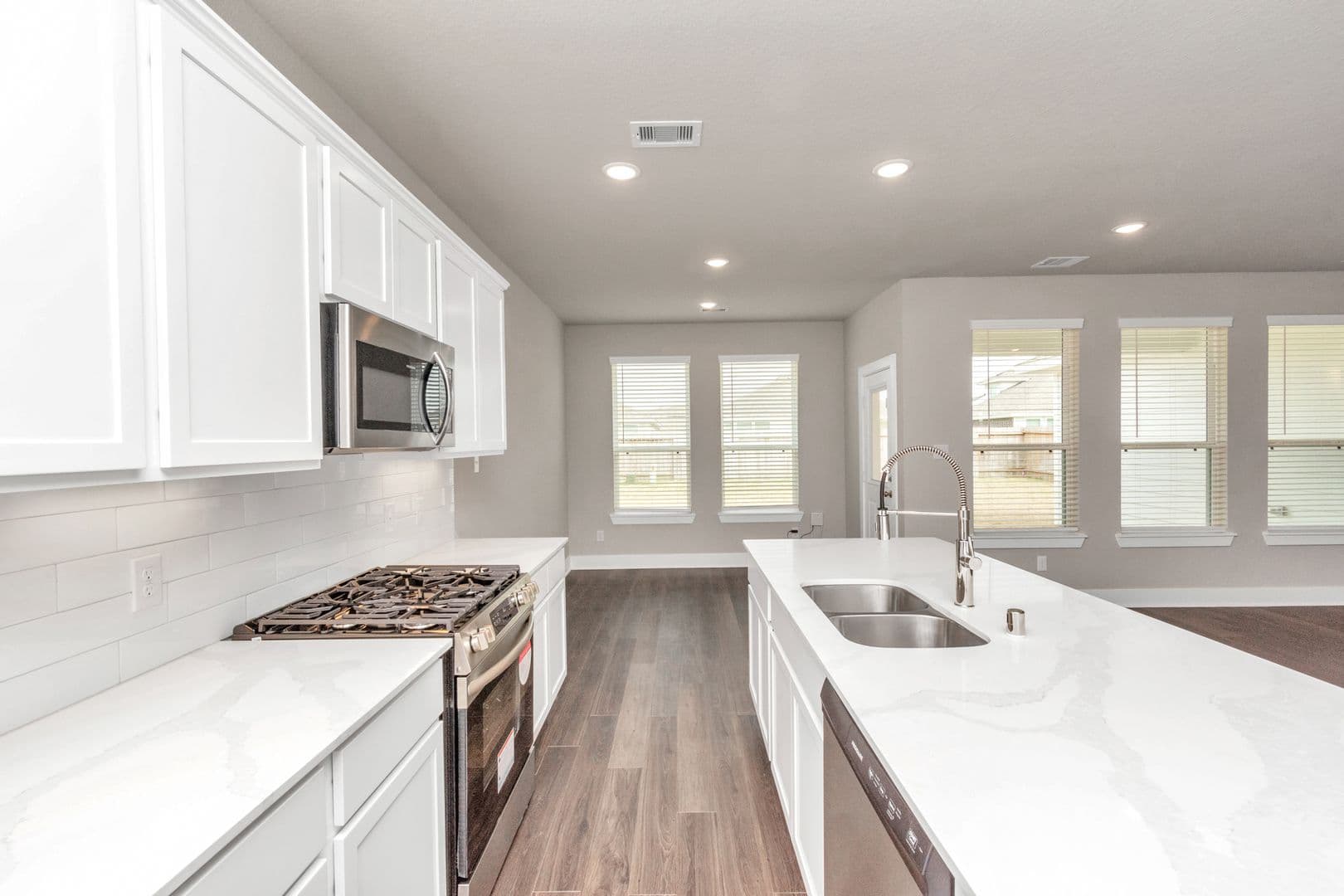 Rosharon Apartment: 10211 Alpine Lake Lane