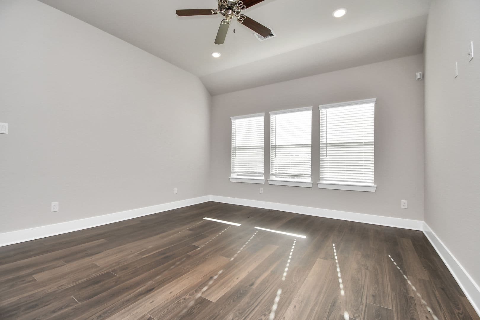 Rosharon Apartment: 10211 Alpine Lake Lane