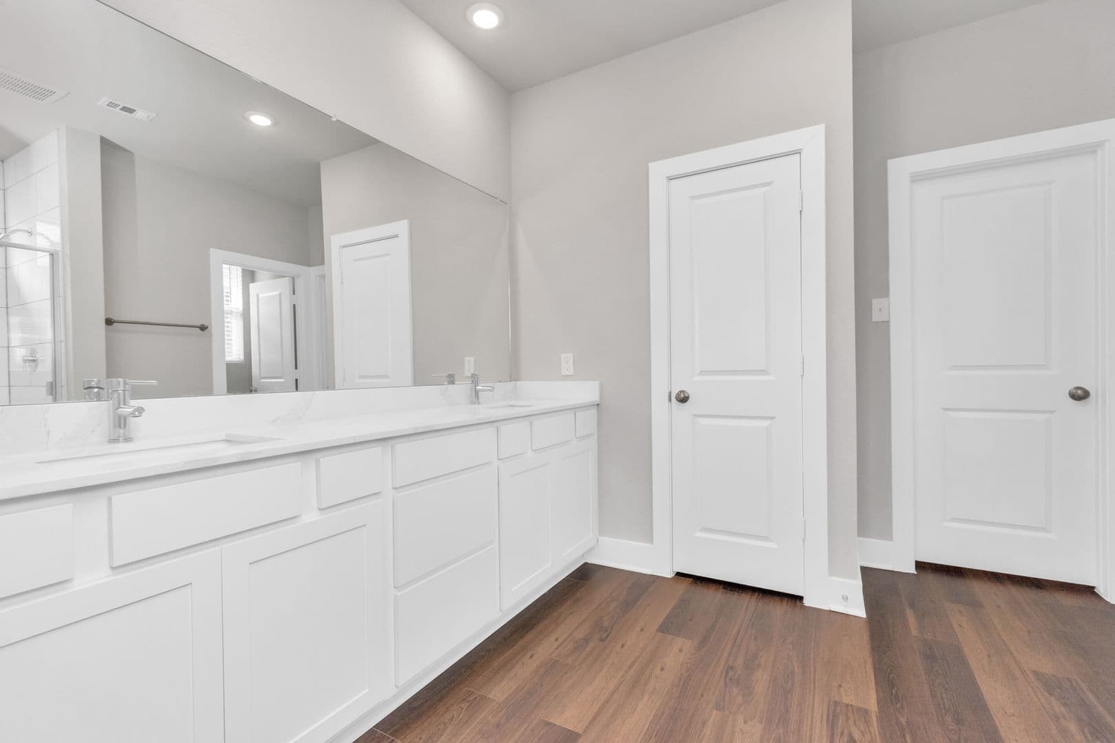 Rosharon House: 10642 Cascade Creek Drive