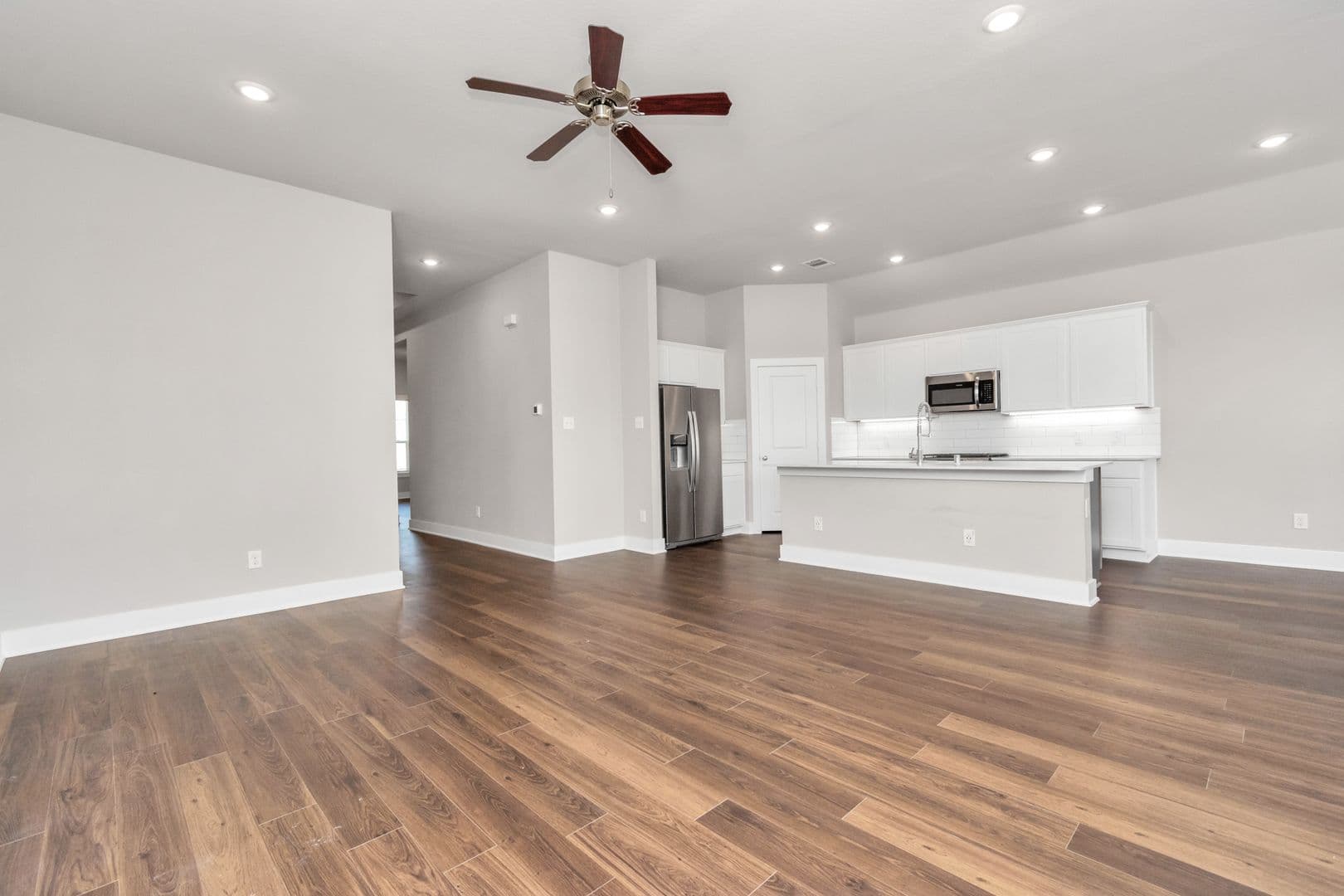 Rosharon Apartment: 10211 Alpine Lake Lane