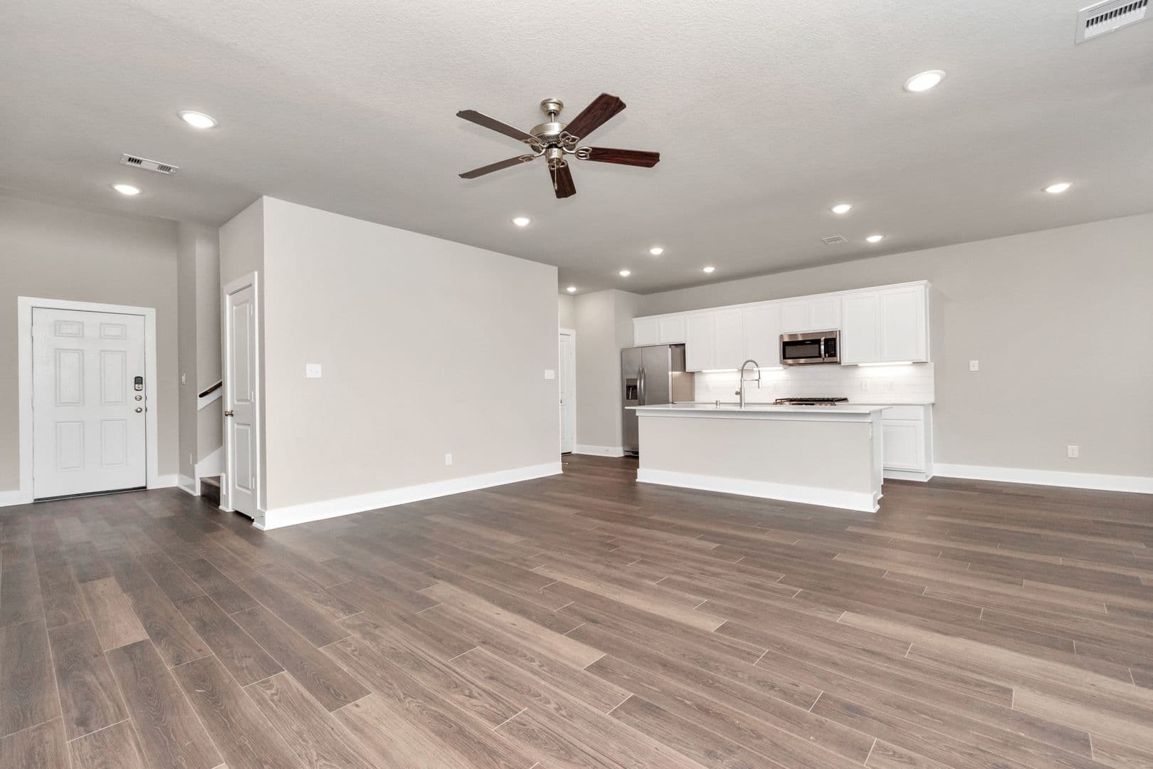 Rosharon House: 10618 Cascade Creek Drive