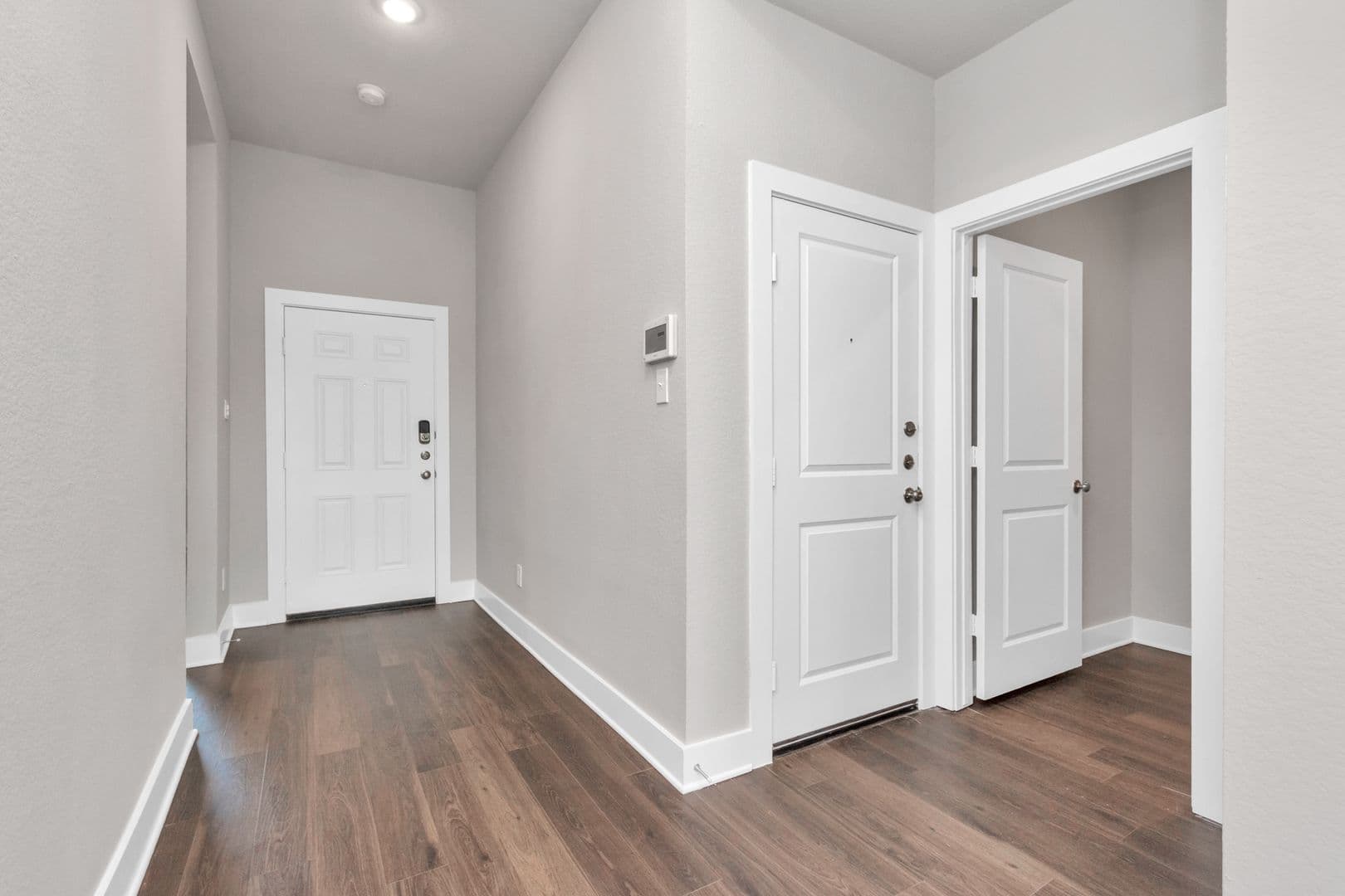 Rosharon House: 10642 Cascade Creek Drive
