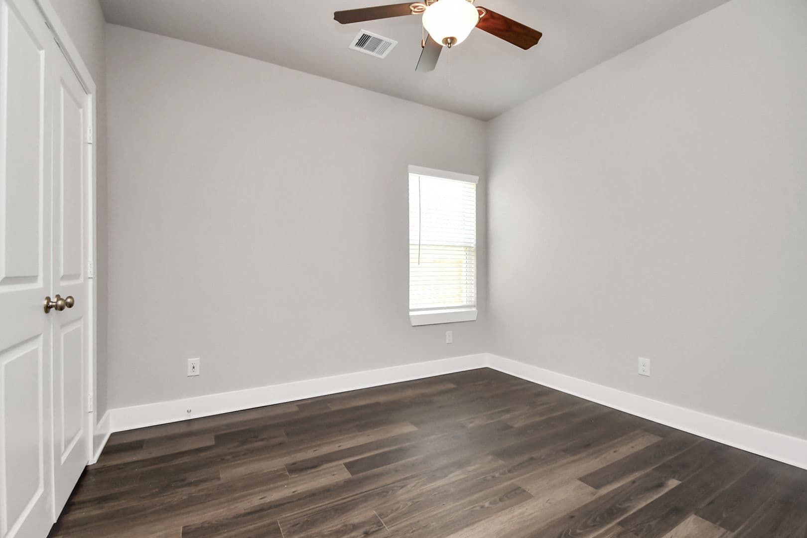 Rosharon House: 10522 Wildflower View Drive