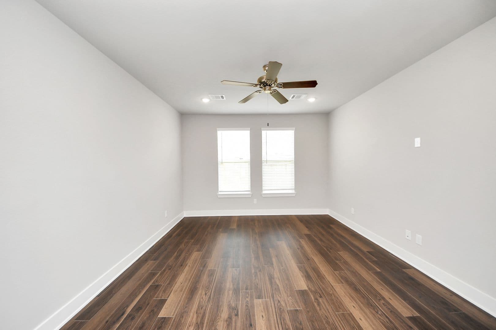 Rosharon Apartment: 10211 Alpine Lake Lane