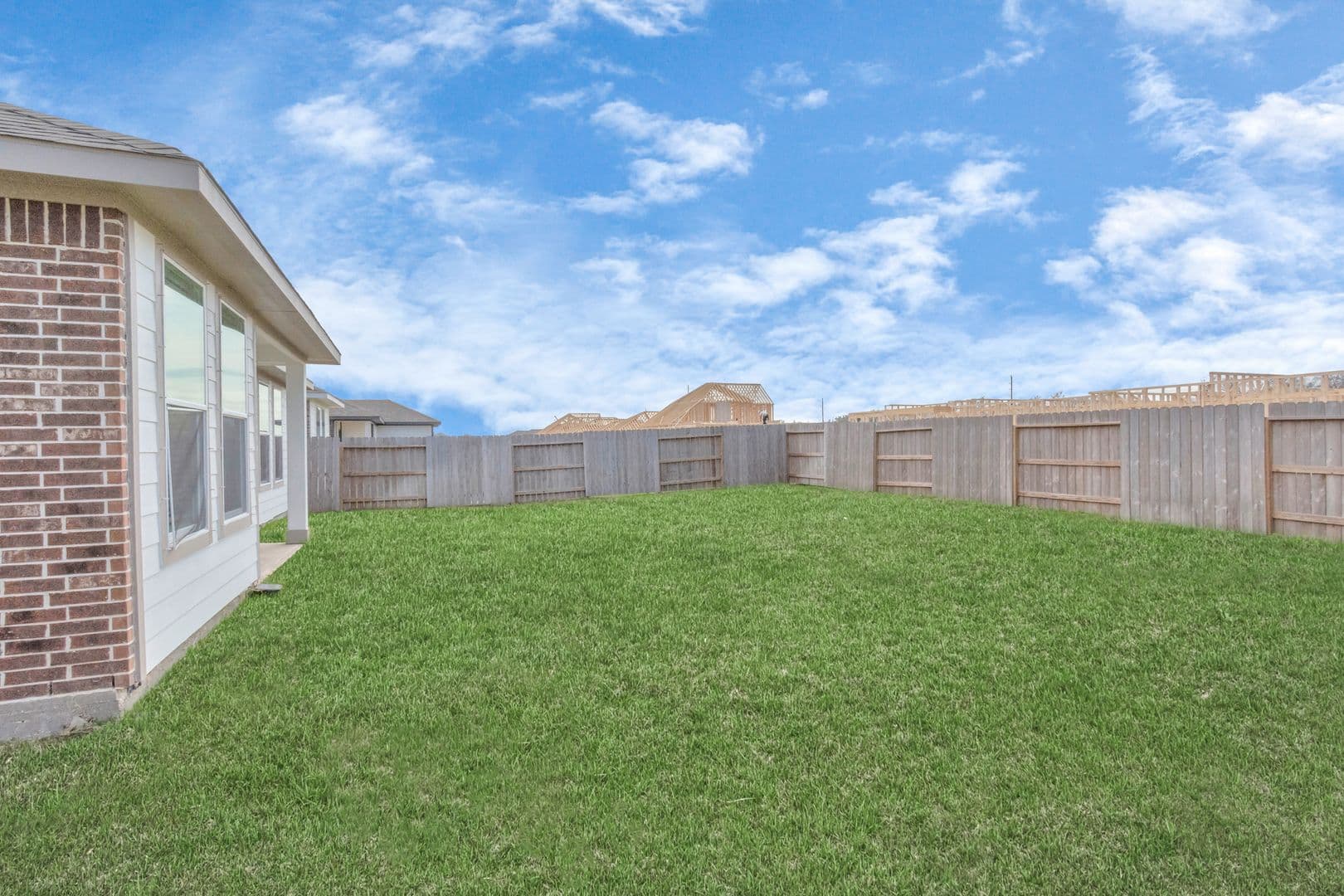 Rosharon Apartment: 10211 Alpine Lake Lane