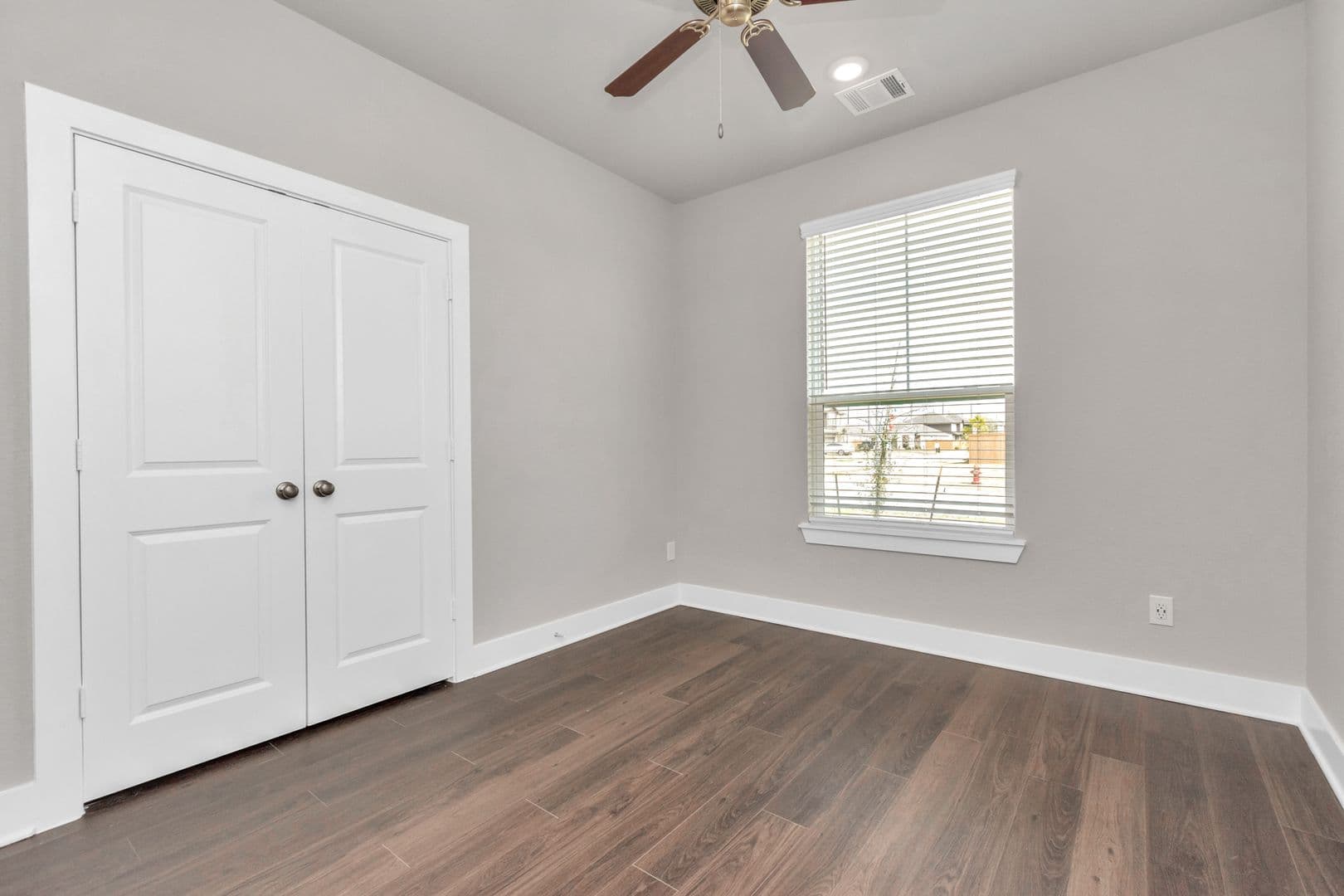 Rosharon Apartment: 10211 Alpine Lake Lane