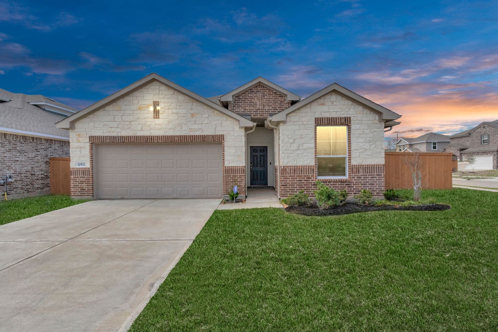 Rosharon Apartment: 10211 Alpine Lake Lane