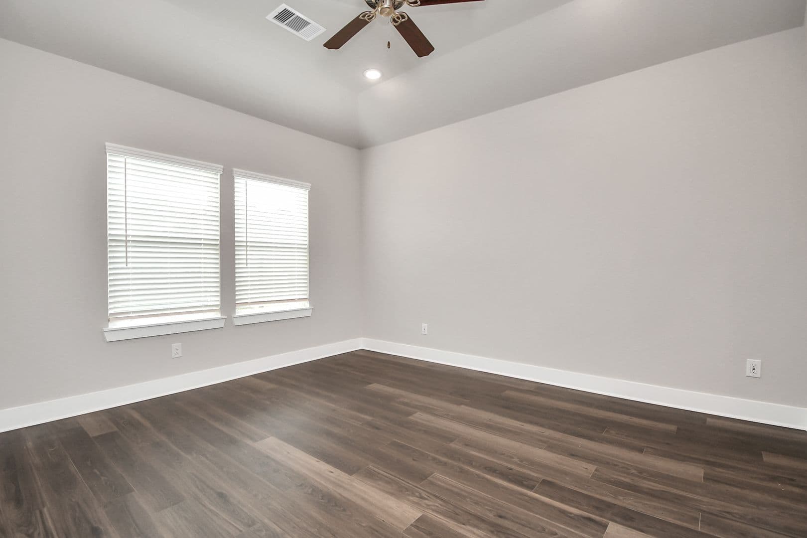 Rosharon Apartment: 10211 Alpine Lake Lane