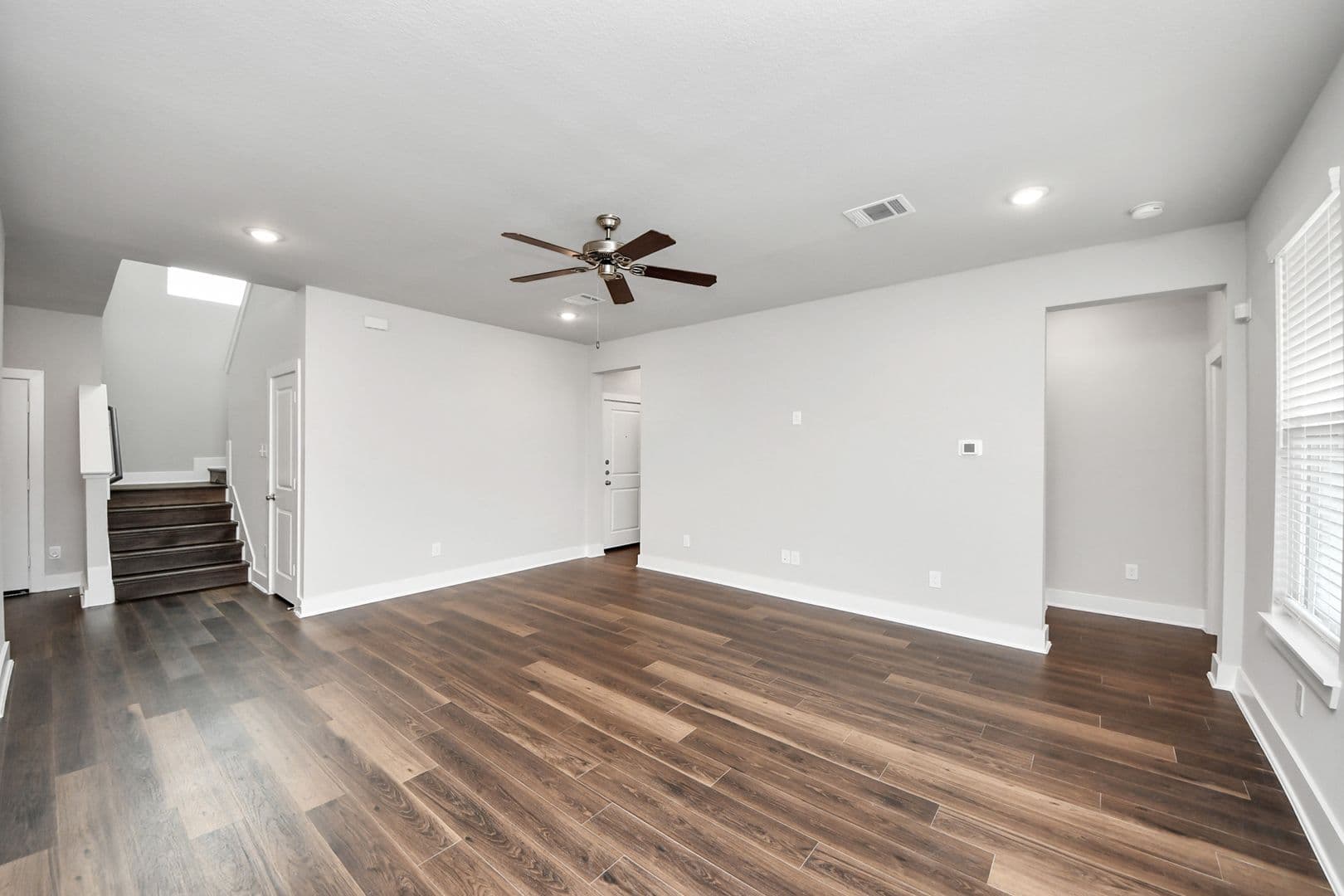 Rosharon Apartment: 10211 Alpine Lake Lane