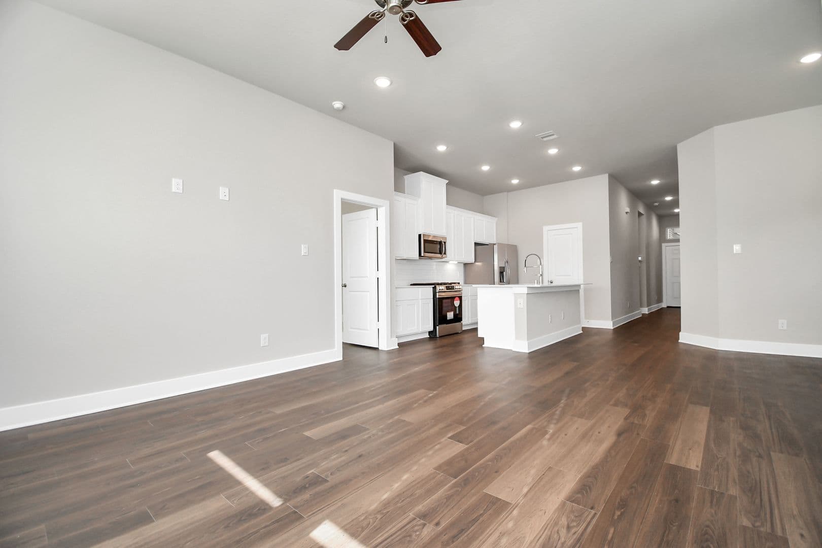 Rosharon Apartment: 10211 Alpine Lake Lane