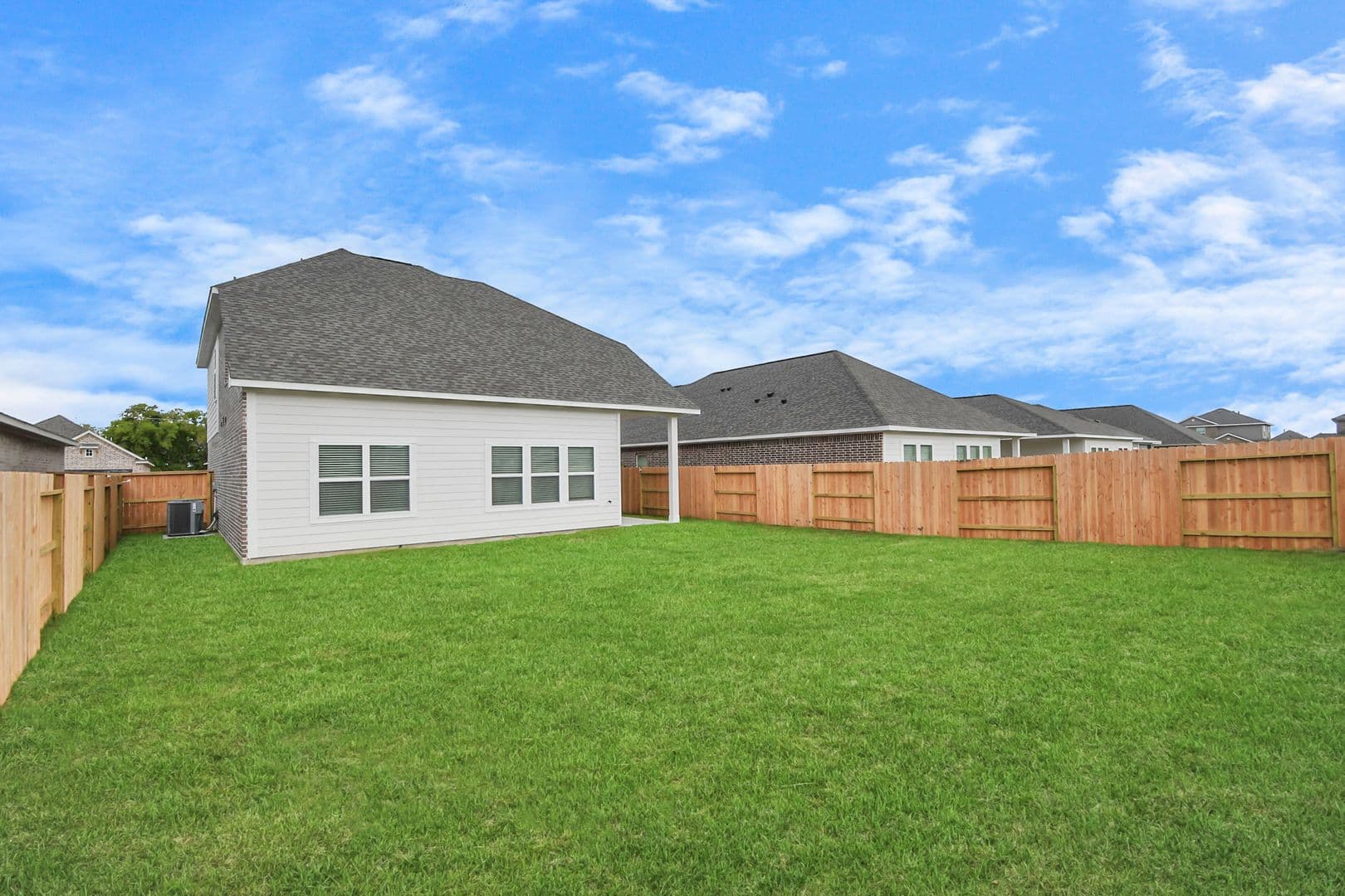 Rosharon Apartment: 10211 Alpine Lake Lane