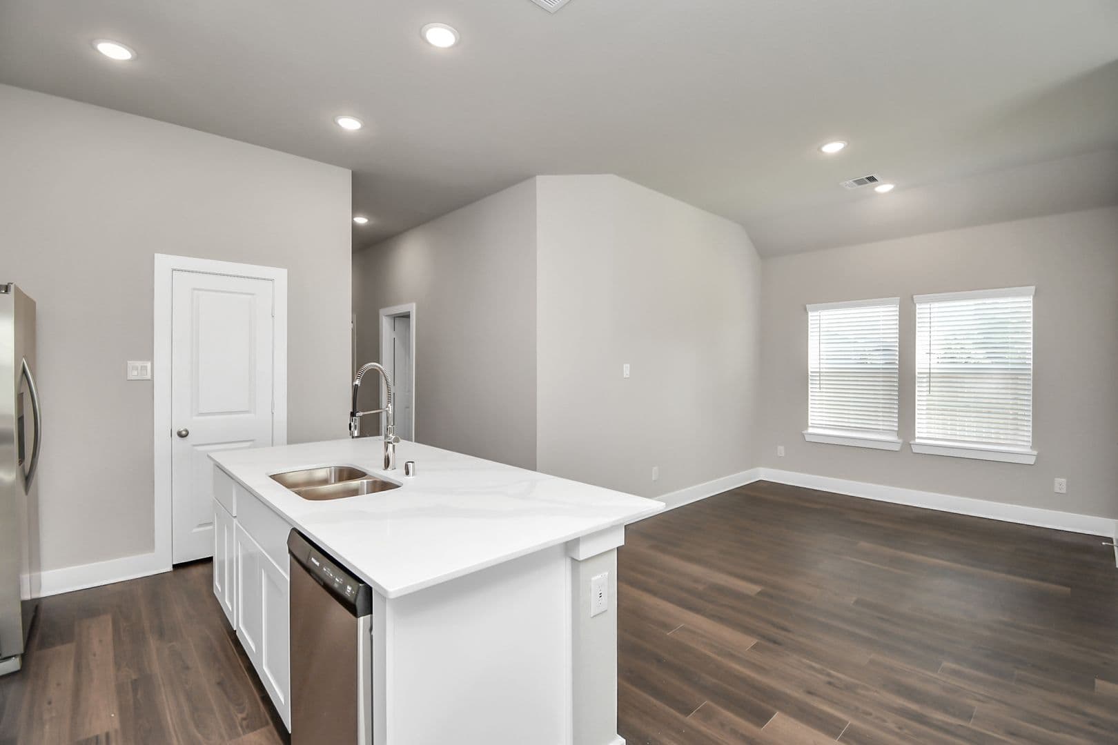 Rosharon House: 10507 Wildflower View Drive