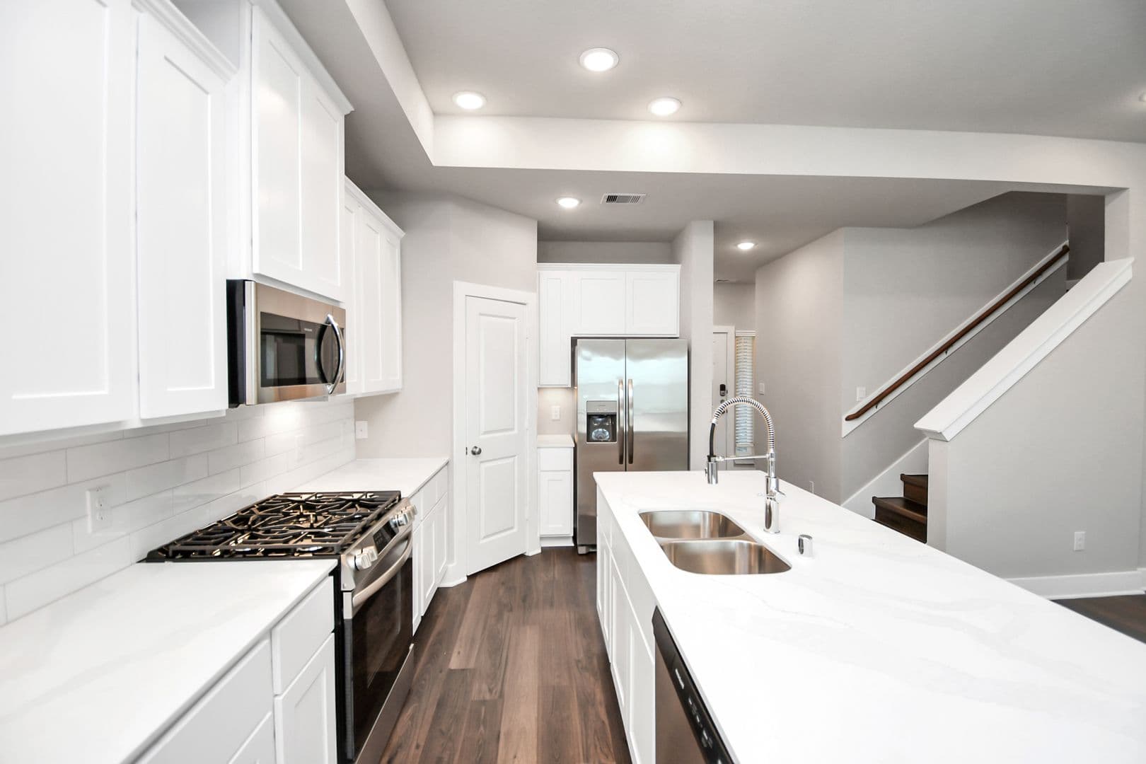 Rosharon Apartment: 10211 Alpine Lake Lane