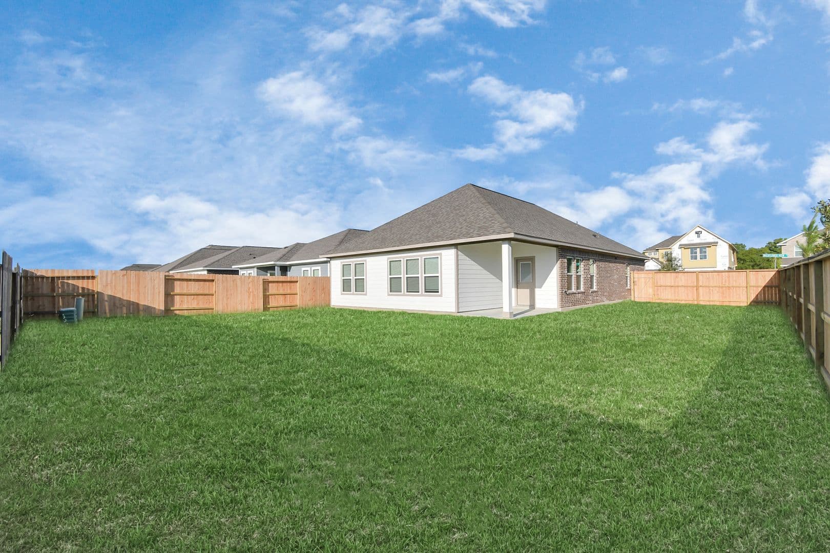 Rosharon House: 10507 Wildflower View Drive