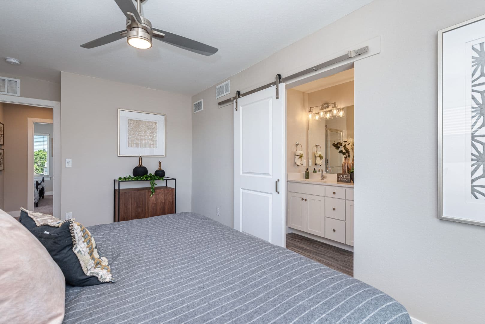 Denver Apartment: 8850 E Mississippi Ave