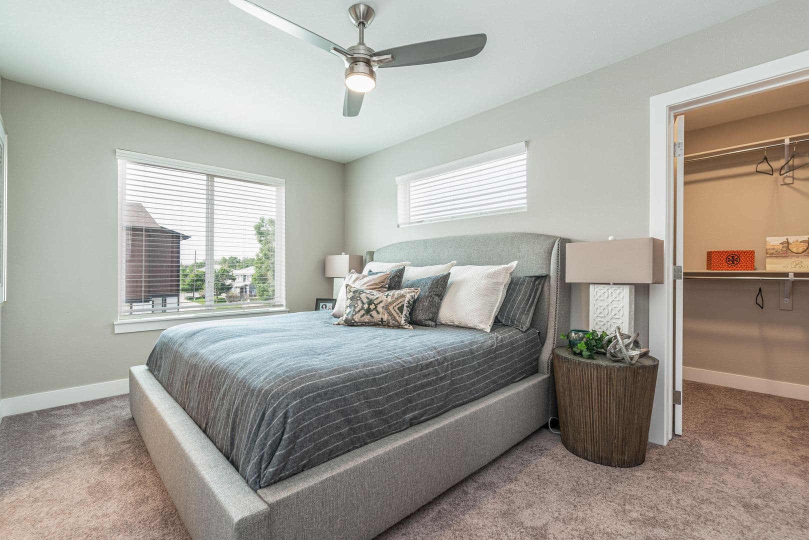 Denver Apartment: 8850 E Mississippi Ave