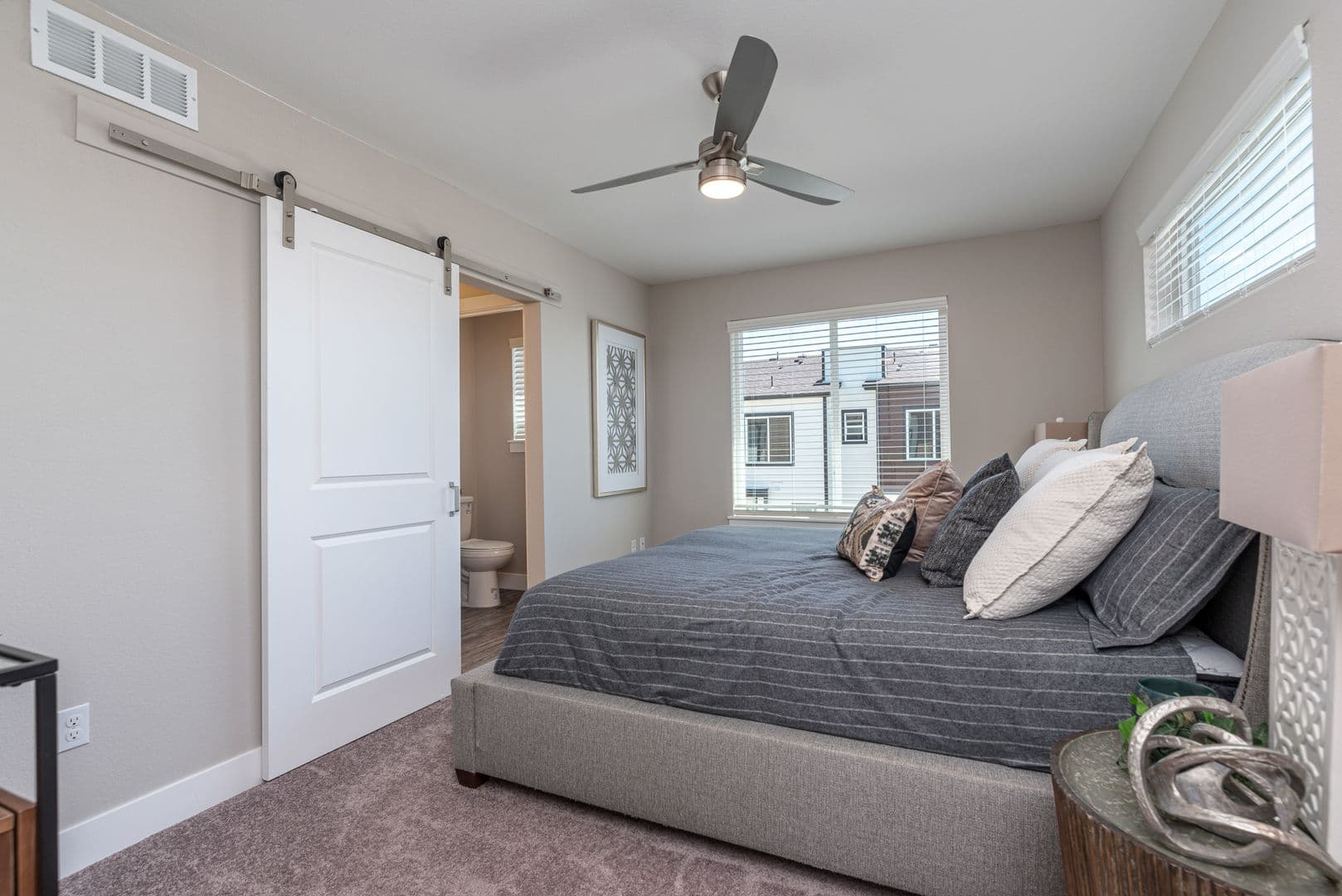 Denver Apartment: 8850 E Mississippi Ave