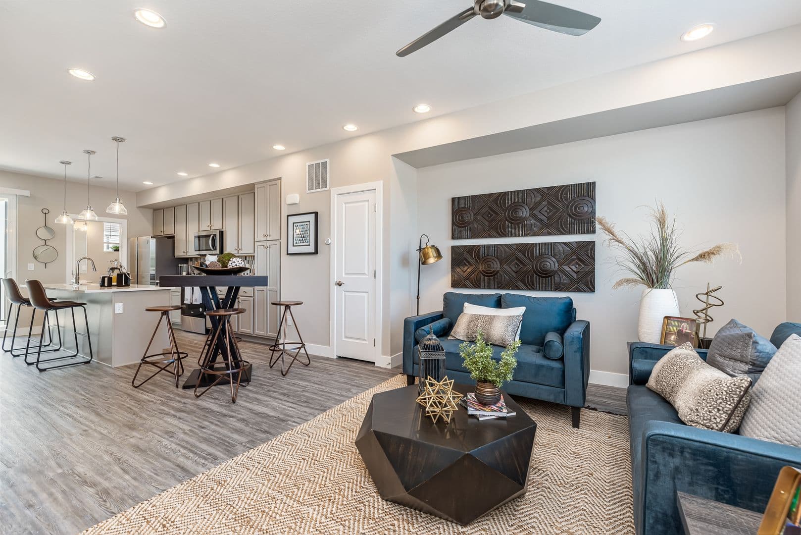 Denver Apartment: 8850 E Mississippi Ave