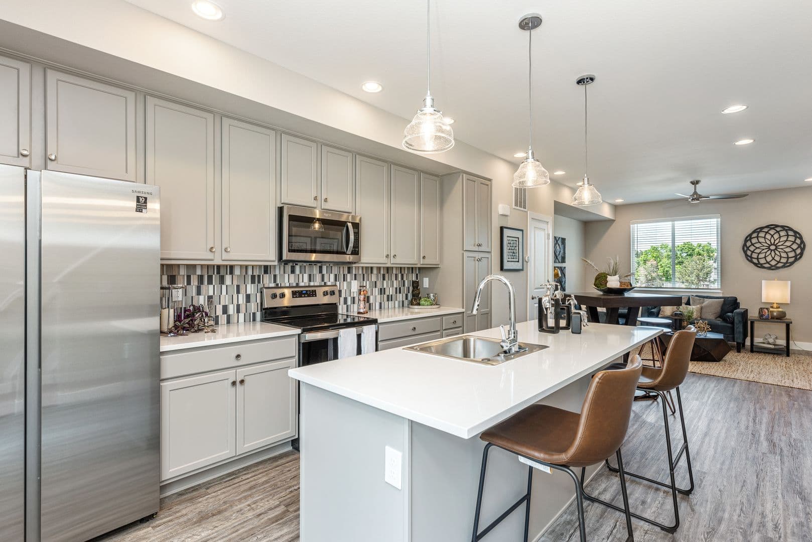 Denver Apartment: 8850 E Mississippi Ave
