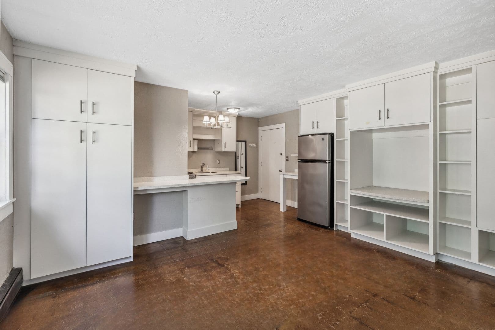 Saint Paul Apartment: 501 Ashland Ave