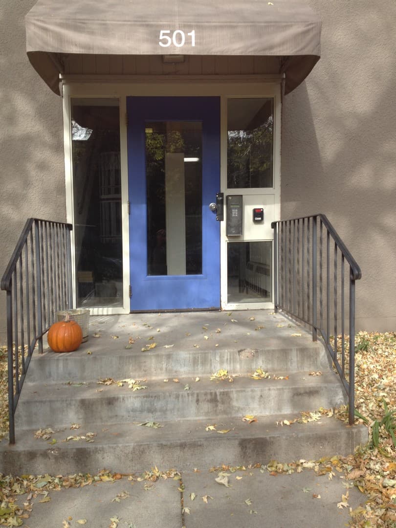 Saint Paul Apartment: 501 Ashland Ave