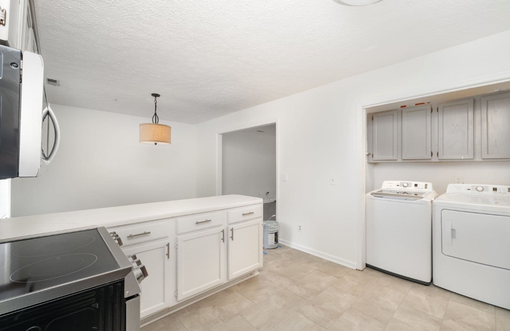 Nashville House: 120 Minnette Court