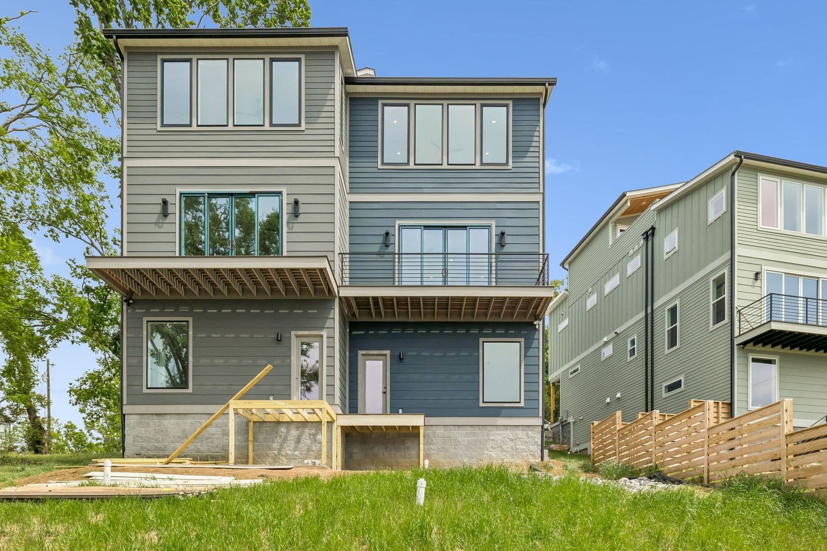 Nashville House: 3230 Alpine Park Blvd