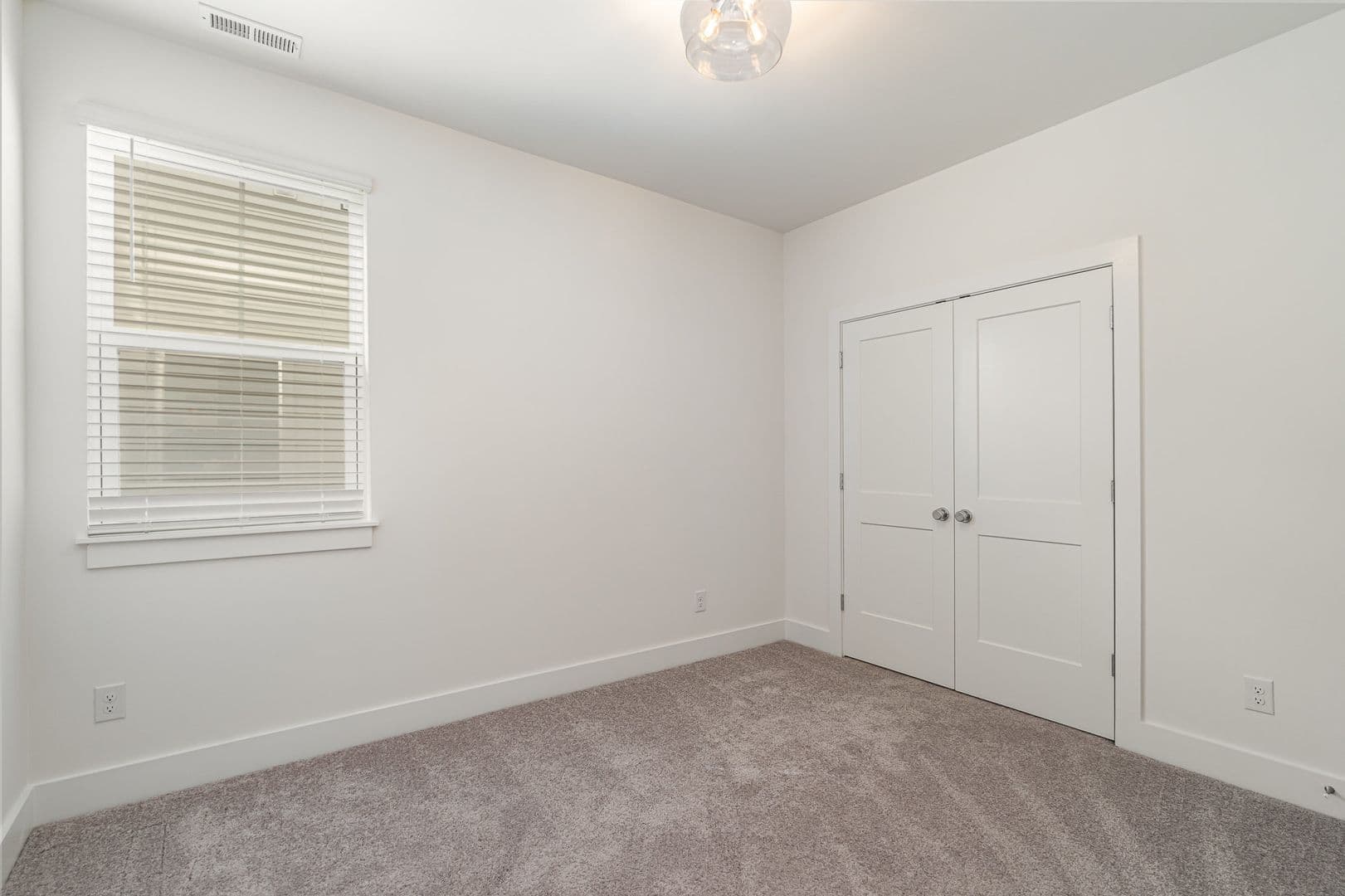 Nashville House: 725 Caraway Lane