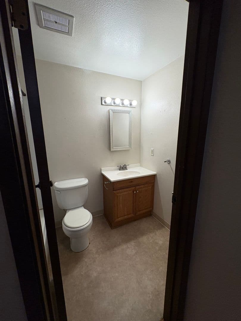 Quincy Townhome: 202-220 C st SW