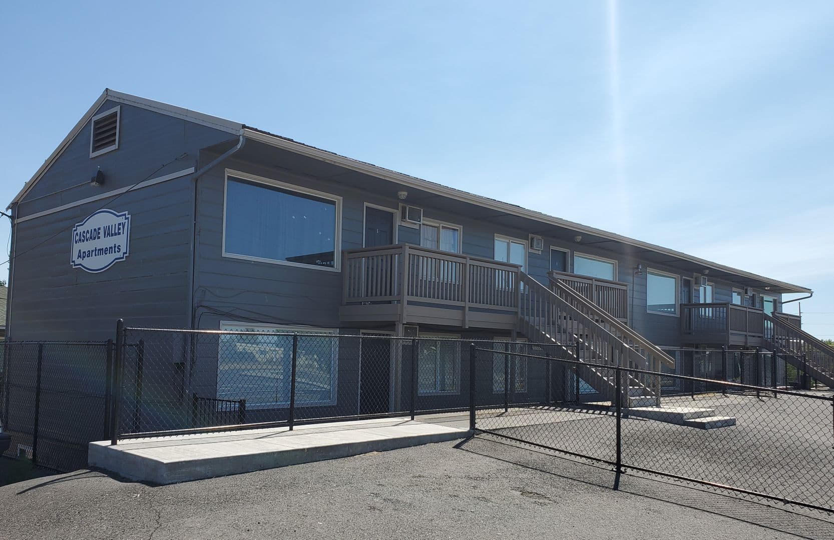 Moses Lake Apartment: 7865 Valley Rd NE 04