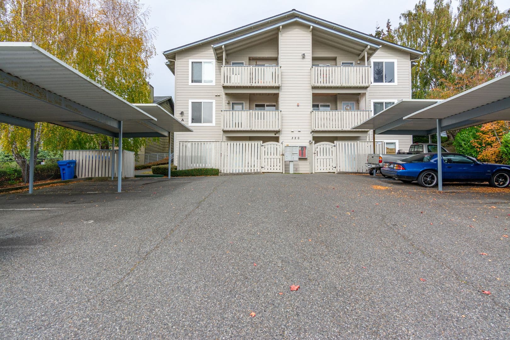 Oak Harbor Condo: 320 SE Barrington Dr A201