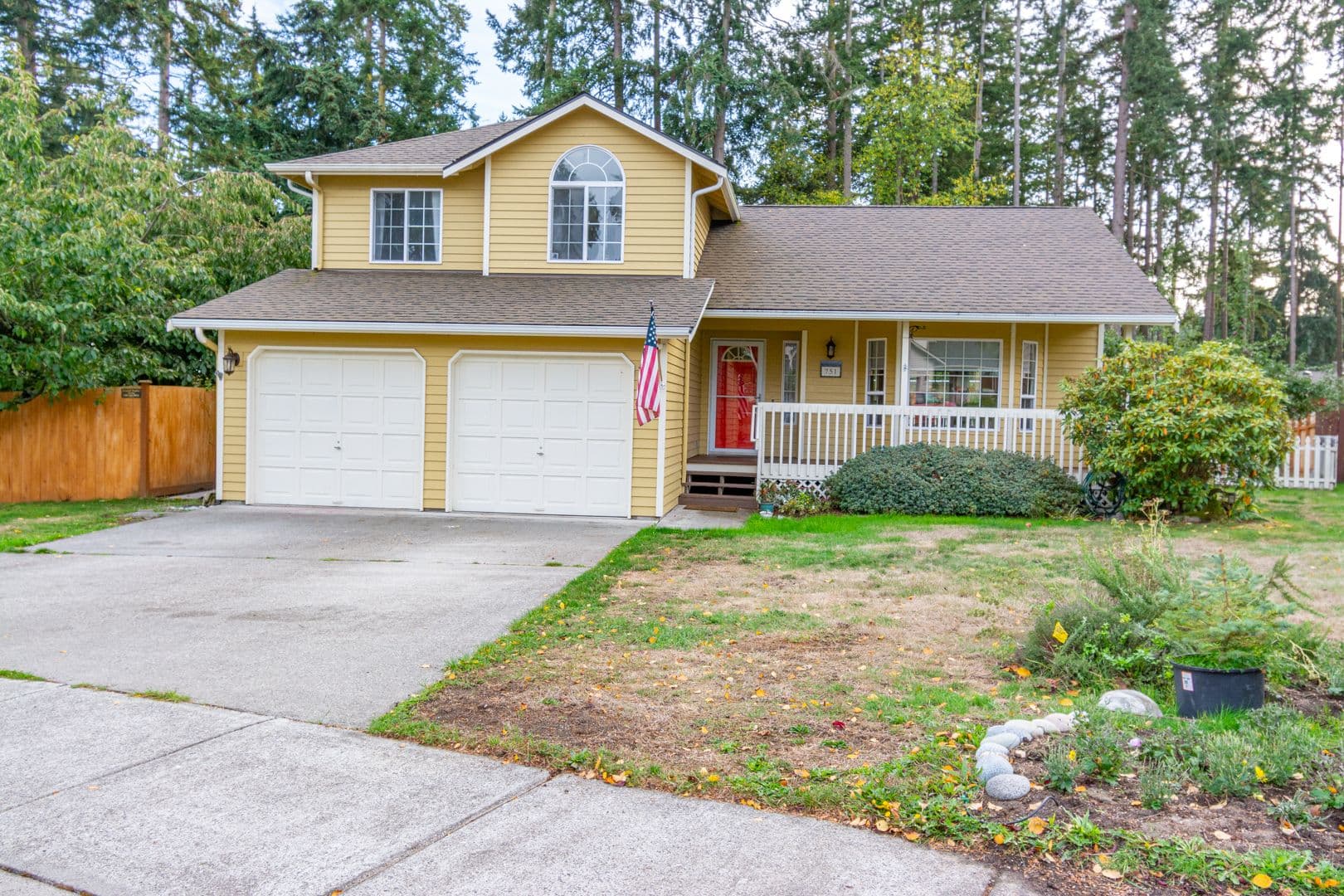 Oak Harbor House: 751 NW 1st Ave